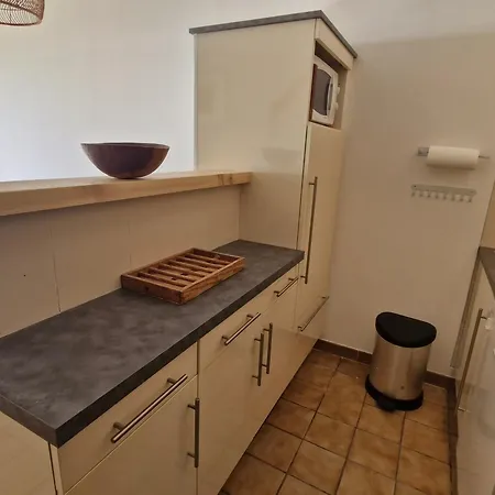 Апартаменты 3 Pieces Climatise, Mezzanine, Vue Mer, Parking A Ste Maxime - Fr-1-780-89 *