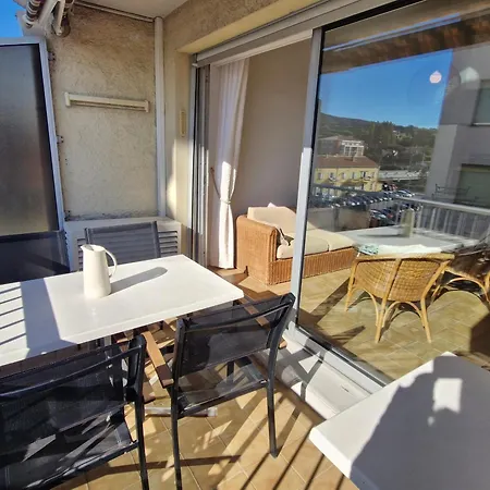 3 Pieces Climatise, Mezzanine, Vue Mer, Parking A Ste Maxime - Fr-1-780-89 Сент-Максим